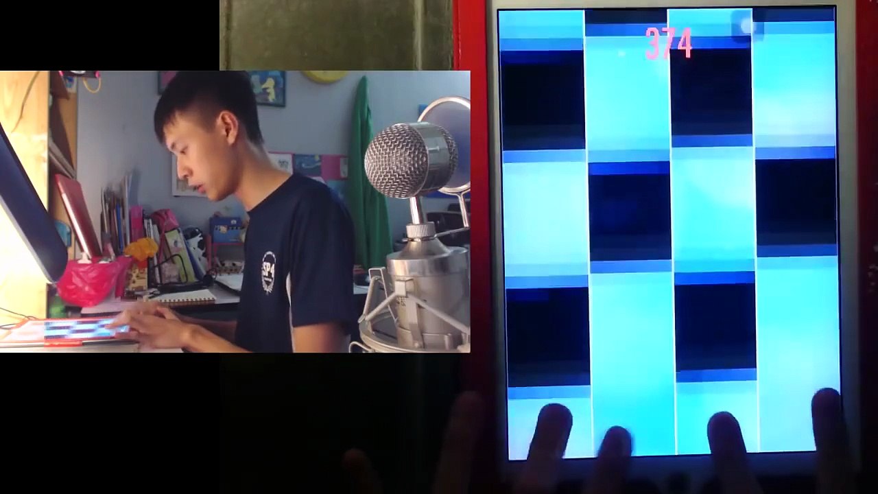 MOST IMPOSSIBLE SONG in Piano Tiles 2 - Christmas Rhapsody - 2367 World Record
