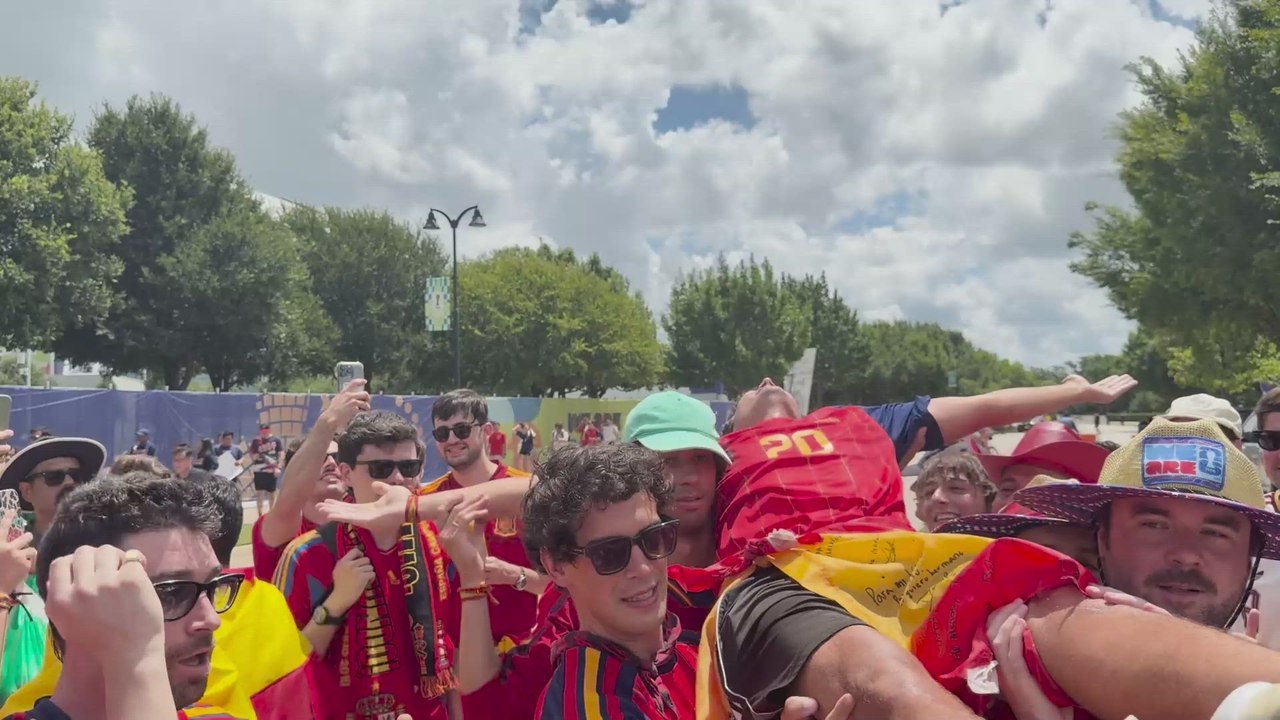 mejores momentos de la FAN WALK de ESPAÑA en DALLAS en SEMIS