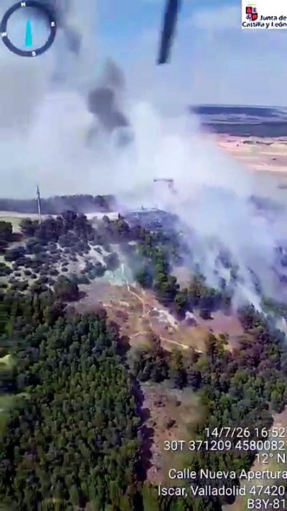 Vista aérea del incendio en Íscar (Valladolid)