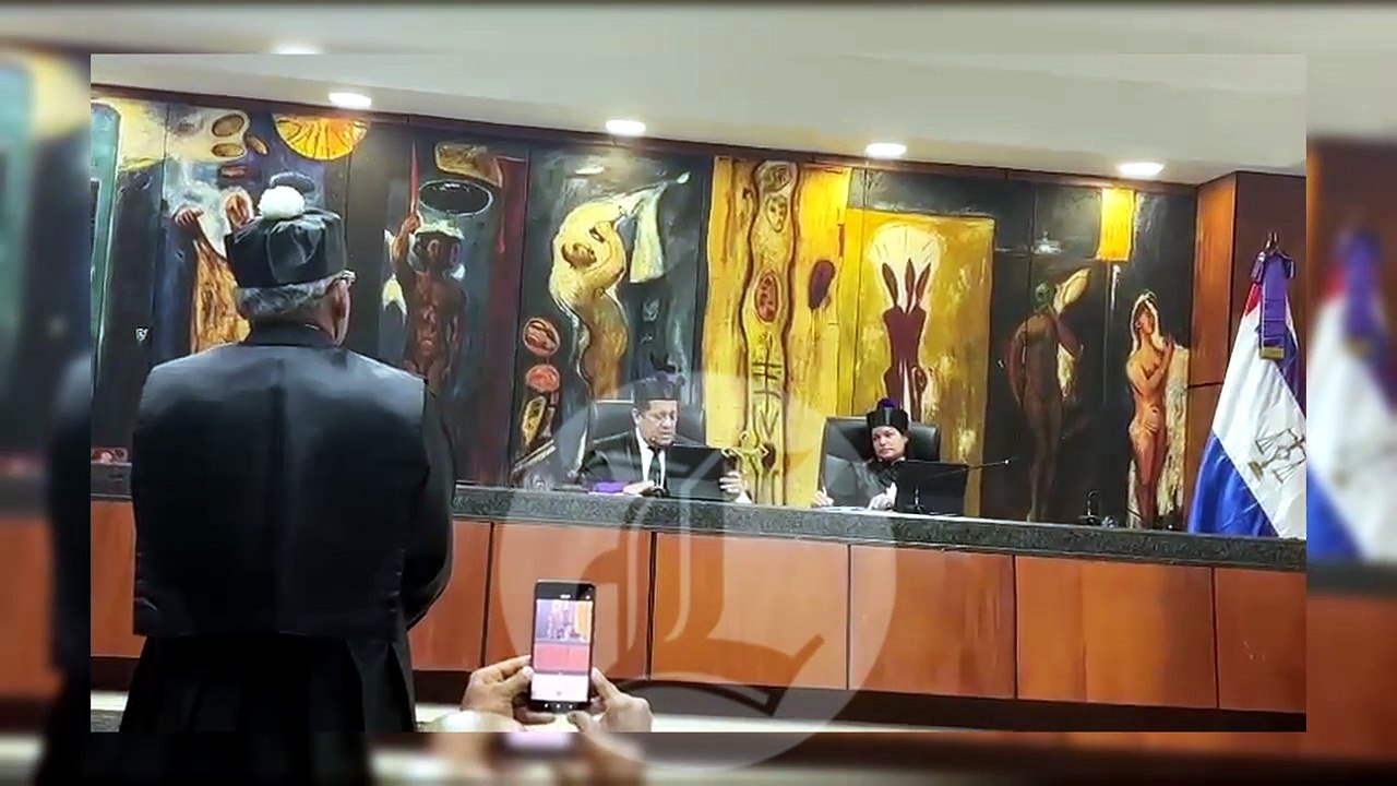 Suprema Corte acoge retiro de demanda por difamación de Carlos Balcácer contra Mirna Ortiz