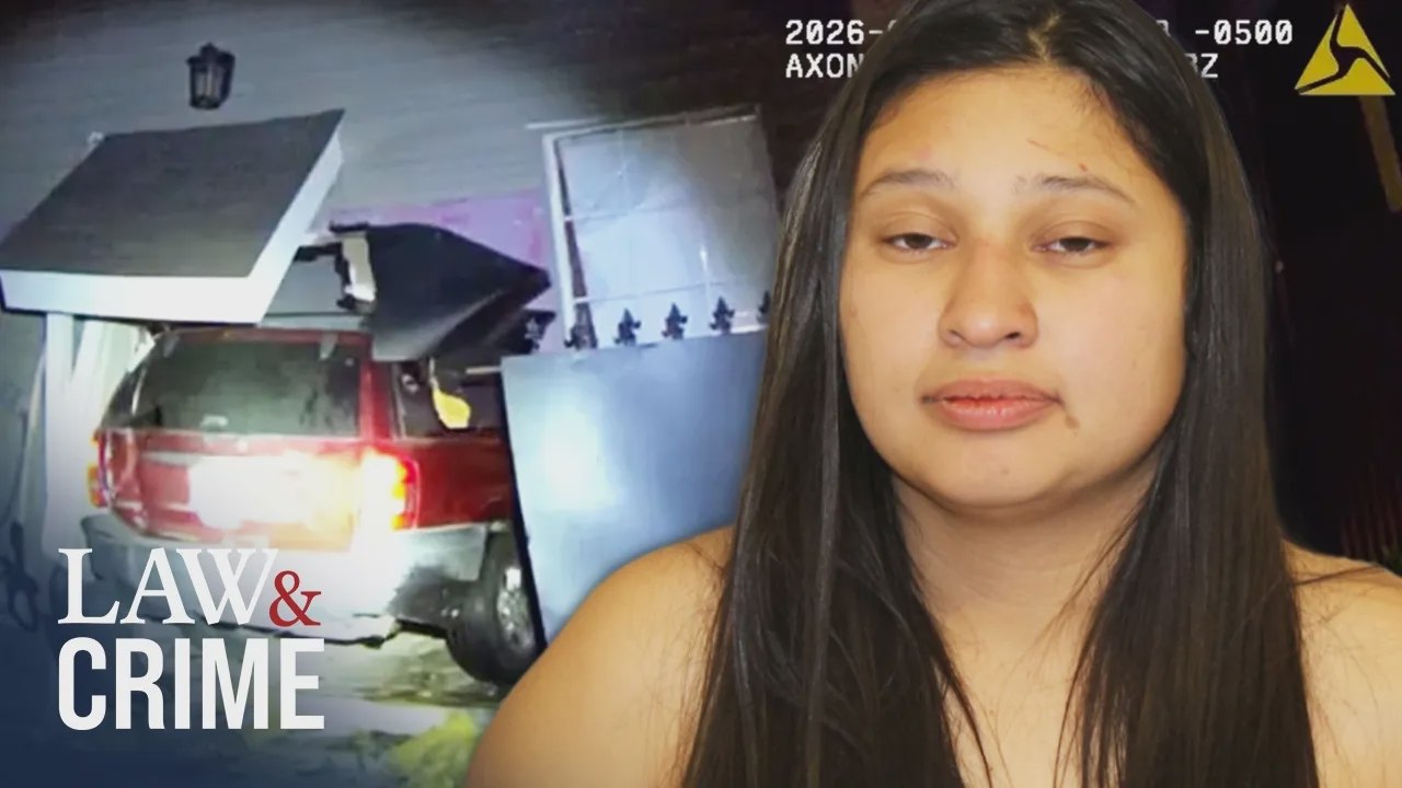 Par jalousie, elle fonce en voiture dans la maison de son ex, selon la police