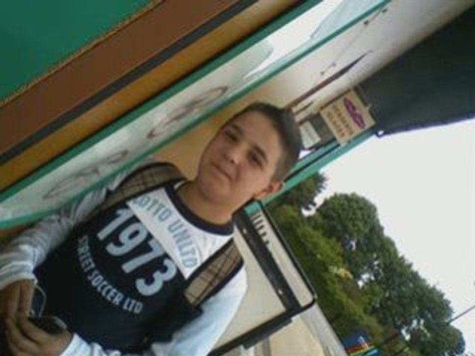 Lou