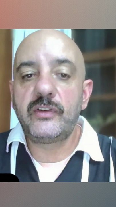 Ódio dividido: jogadores versus diretoria