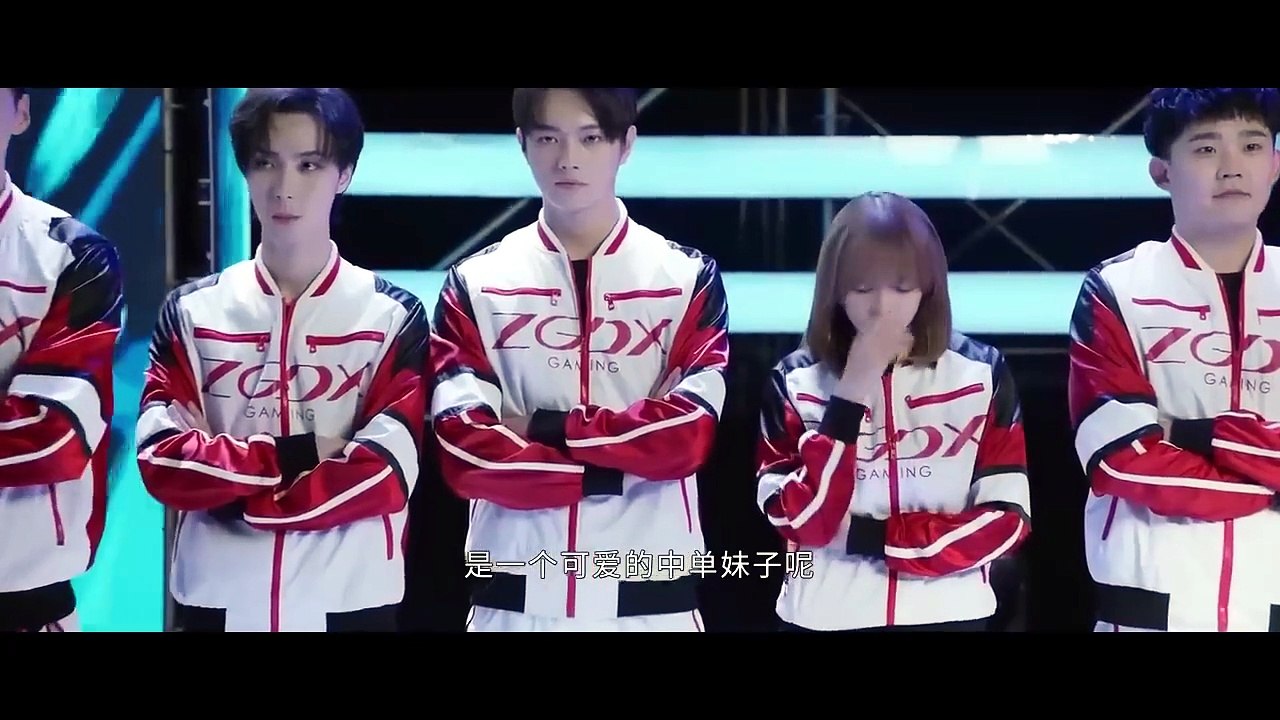 Cinderella's cute speech attracts the attention of the handsome guy, the CEO is jealous!