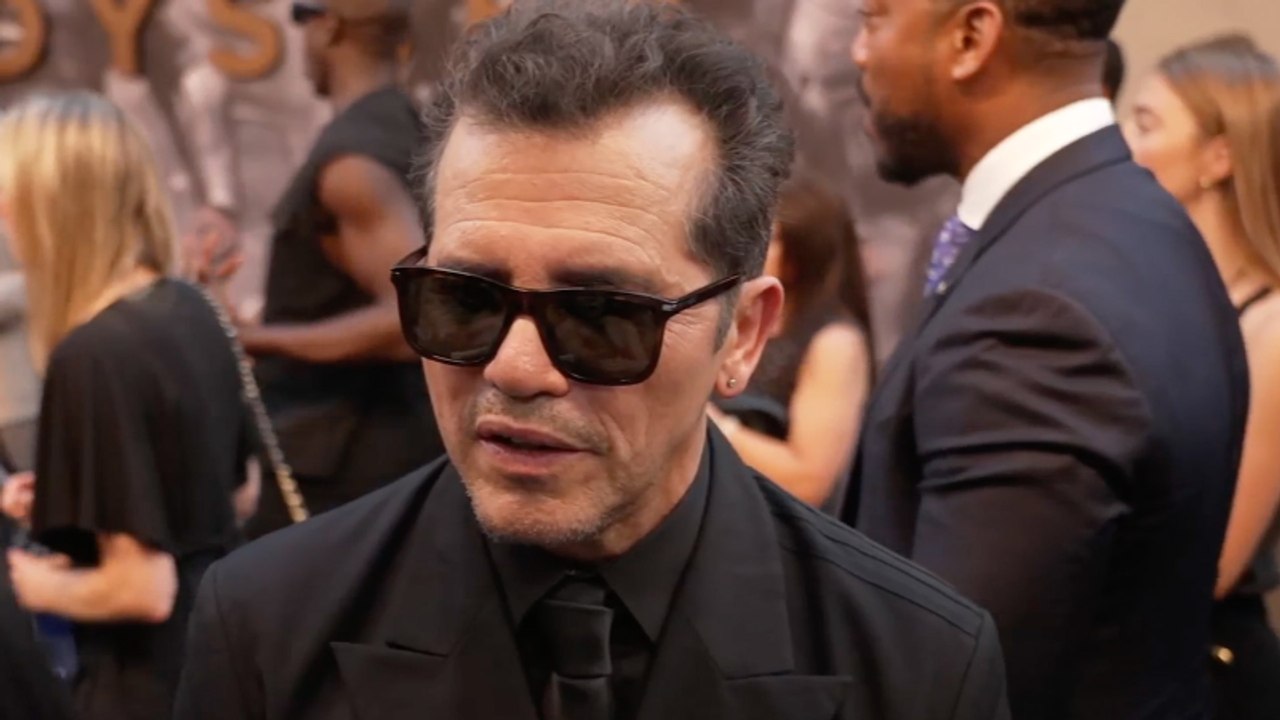 John Leguizamo Details What it Was Like Filming 'The Odyssey' With 70mm IMAX Cameras | THR Video