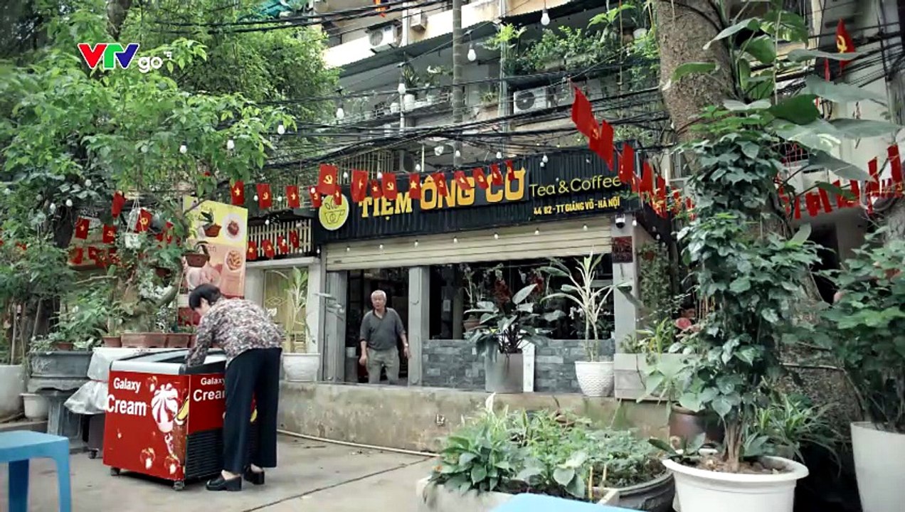 DƯỚI Ô CỬA SÁNG ĐÈN - TẬP 2