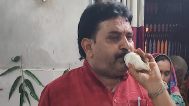 रांची: मंदिर में भजन-कीर्तन के बीच पुजारी को आया हार्ट अटैक!
