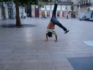bboy Thias de la Smala junior Bordeaux Juillet 2008