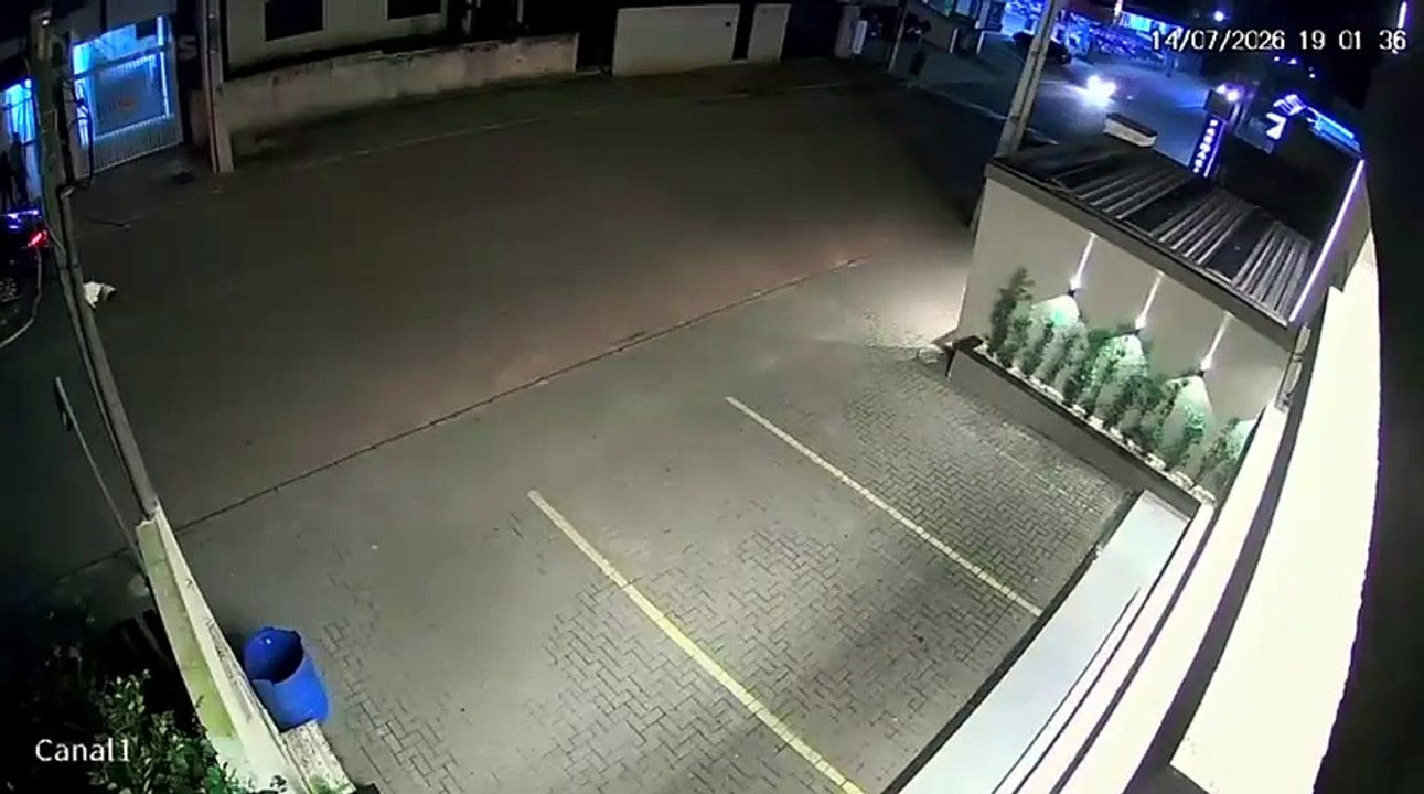 Idoso atropela pedestre, foge sem prestar socorro e é preso, em Mandirituba