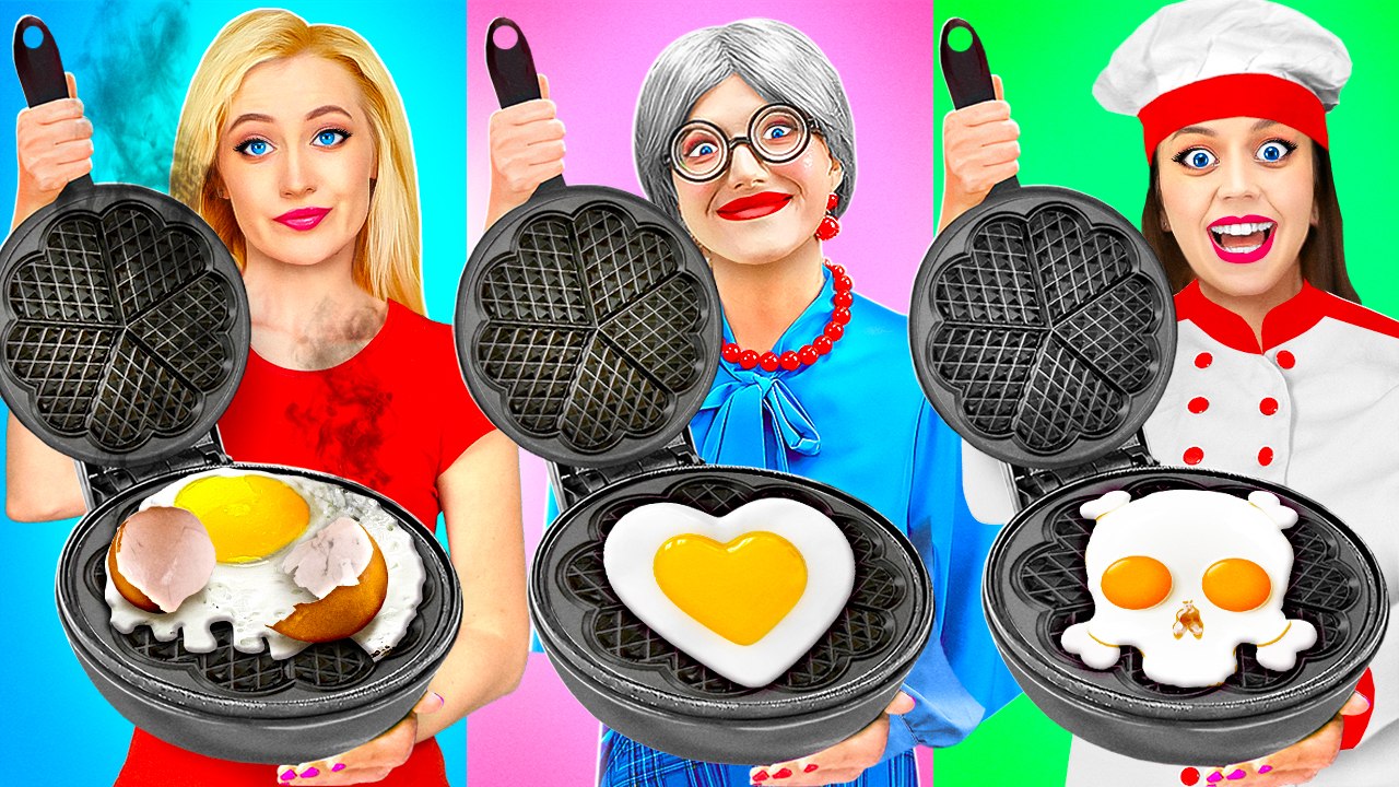 COOL COOKING CHALLENGE || ME VS GRANDMA! Viral Kitchen Gadgets And Hacks By 123 GO! GOLD