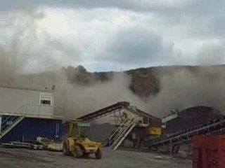 Explosion à la dynamite !