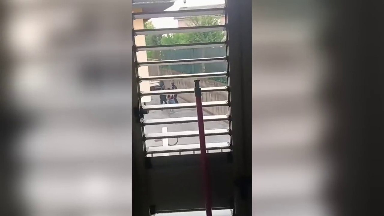 Blitz all'alba a Orzinuovi, spari contro una banda di rapinatori: la scena ripresa da una casa in via Merisi