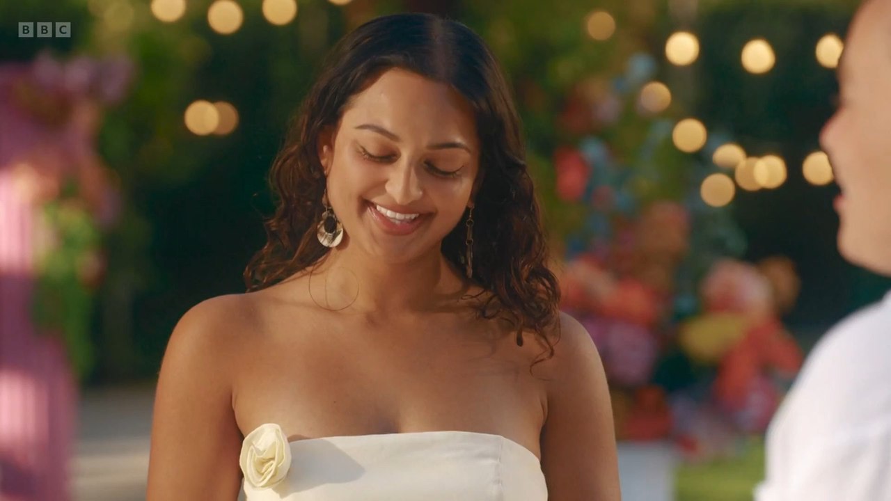 I Kissed a Girl Season 2 Episode 10