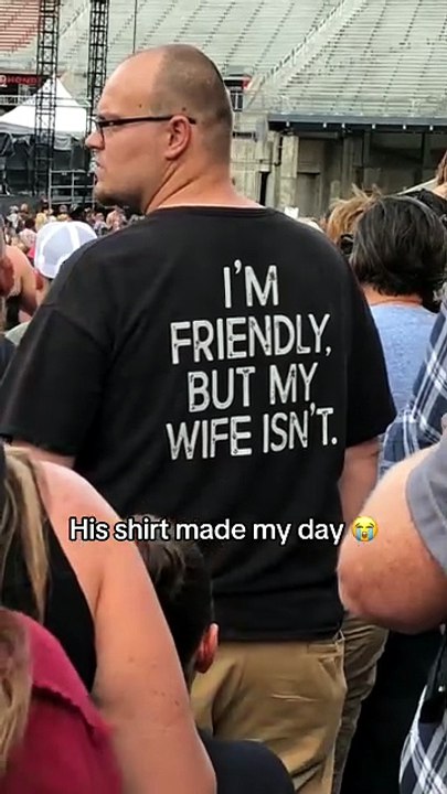 His shirt 👕 😍