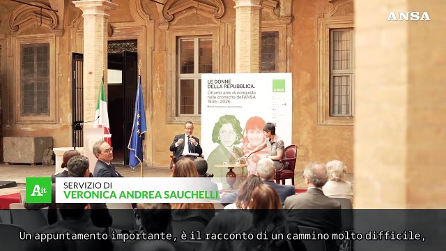 Inaugurata la mostra ANSA Le donne della Repubblica con Samantha Cristoforetti