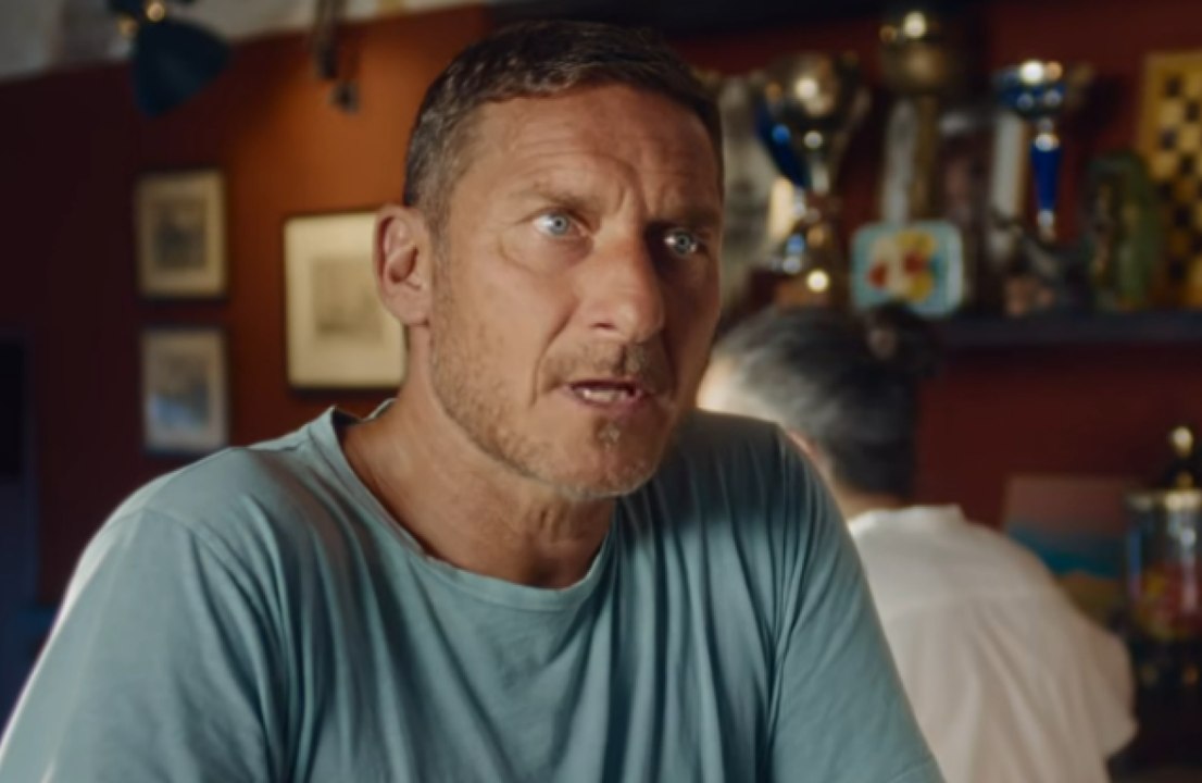 A Roma si sono dimenticati di Totti? Lo spot del nuovo Spiderman è geniale