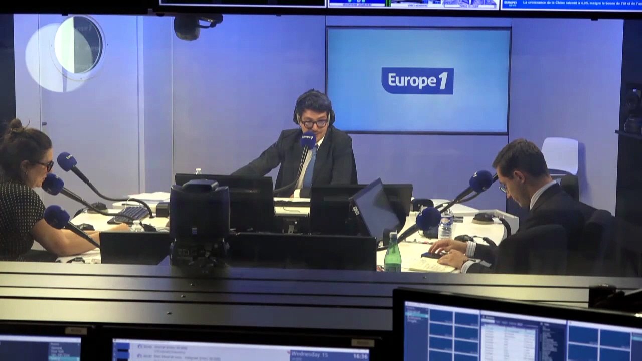 Renaissance s'indigne du slogan du Rassemblement national : «Marine Le Pen savait très bien ce...