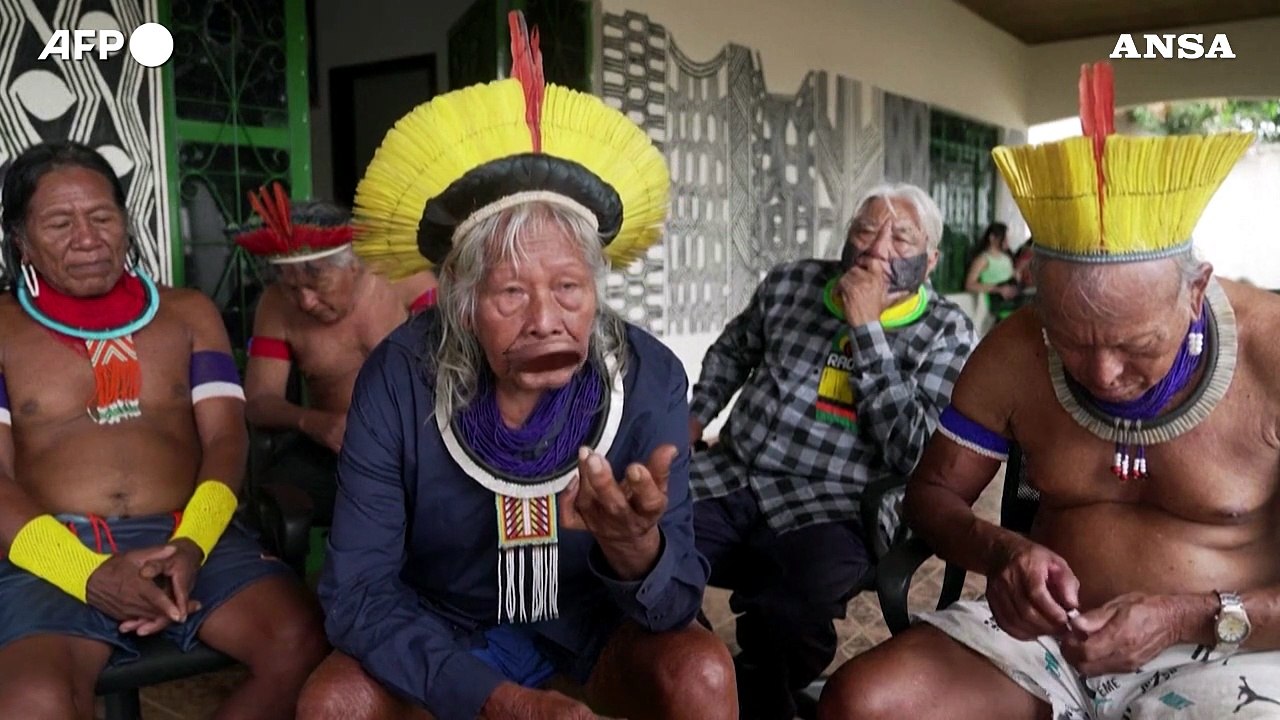 Brasile, il capo indigeno Raoni sottoposto a cure in ospedale