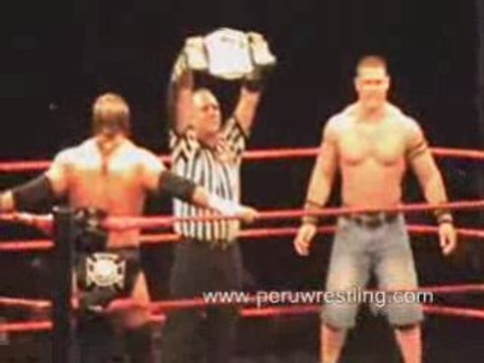 Triple H vs. Cena 1