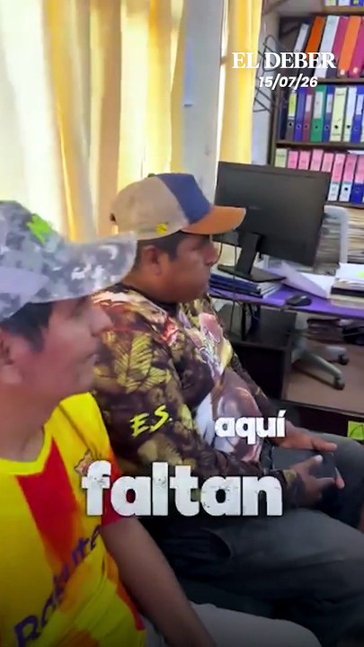 Alcalde de Cuatro Cañadas sorprende a funcionarios con un control de puntualidad