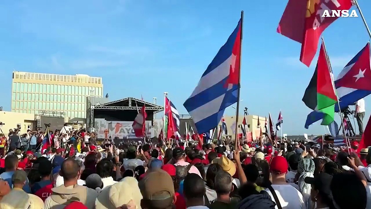 Primo Maggio a Cuba, al corteo risuona anche "Bella ciao"