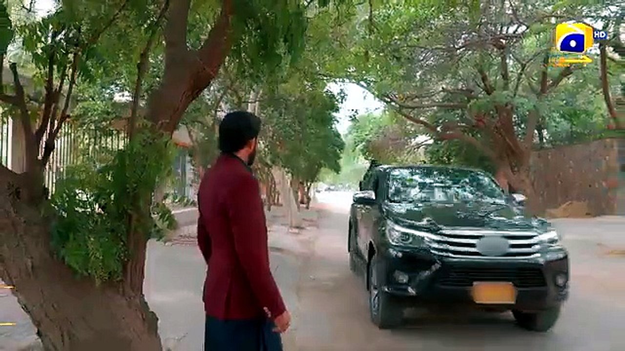 Muhafiz Episode 17 Promo Tomorrow at_9_00_PM_only_on_Har_Pal_Geo(360p)