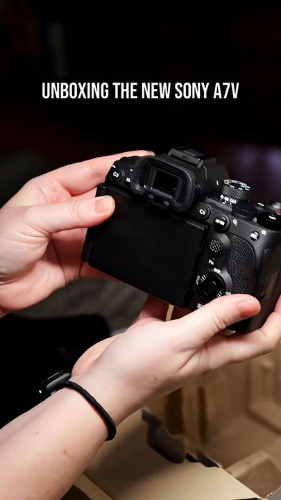 Sony A7V Unboxing #shorts