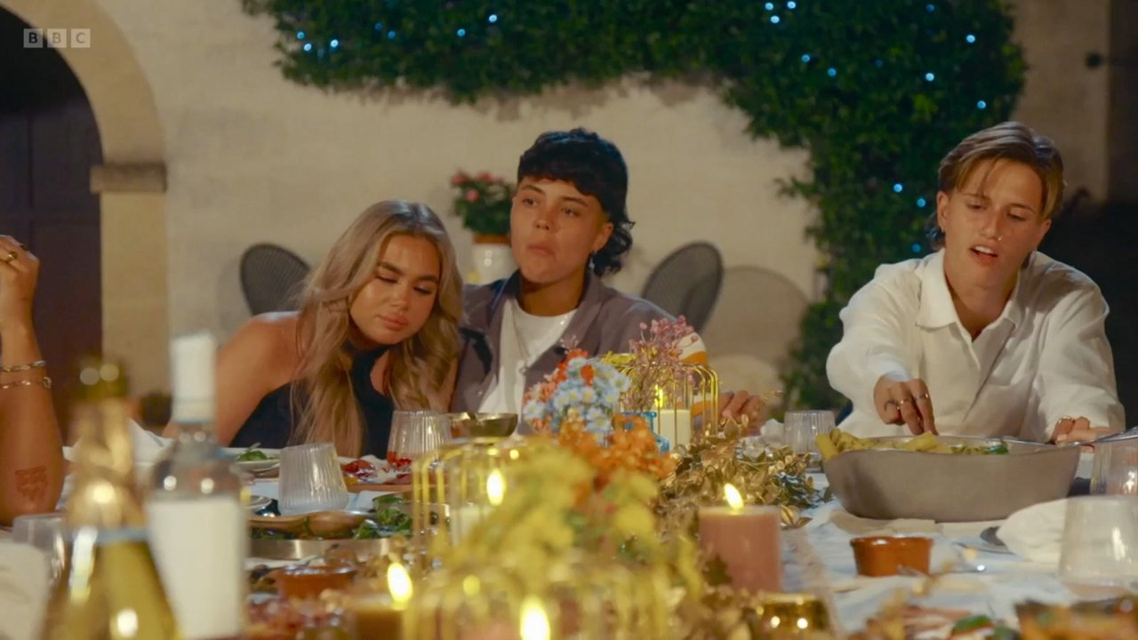I Kissed a Girl Season 2 Episode 3