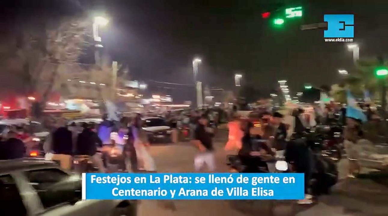 Festejos en La Plata se llenó de gente en Centenario y Arana de Villa Elisa
