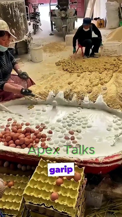 🥚 Ateş Kullanmadan Yumurta Pişiriyorlar! Dünyanın En Garip Yöntemi 😲