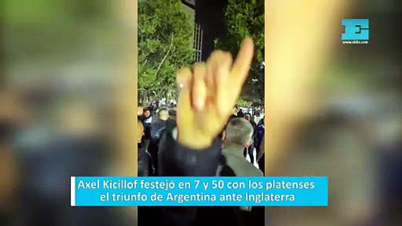 Axel Kicillof festejó en 7 y 50 con los platenses el triunfo de Argentina ante Inglaterra