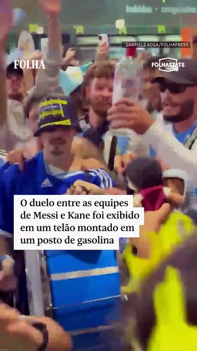 Torcedores se reúnem na Mooca para assistir Argentina x Inglaterra