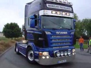 Camion Arras 2008 retour défilé part 2/8