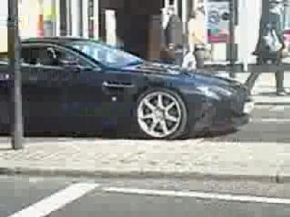 Aston Martin V8 Vantage