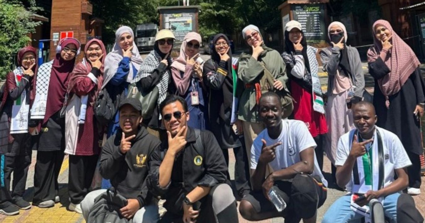 Mahasiswa Universiti Al-Azhar Melangkah Untuk Kemanusiaan
