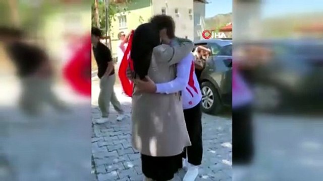 Avrupa Şampiyonu Salih Yusuf Yazıcı memleketi Bilecik’te coşkuyla karşılandı | Ajansspor | IHA