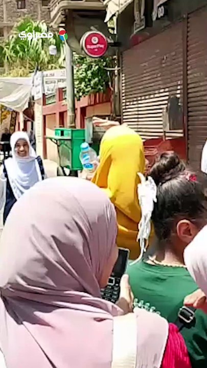 فرحة أمهات أسوان بانتهاء امتحانات الثانوية العامة
