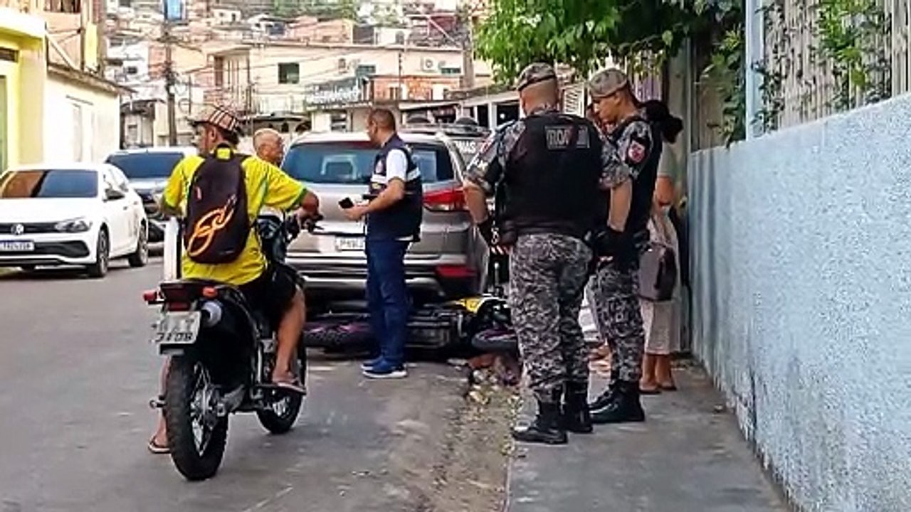 AC1DENTE COM MOTO UBER - BATEI UMA PESSOA DEFICIENTE E ESTAO NO HOSPITAL