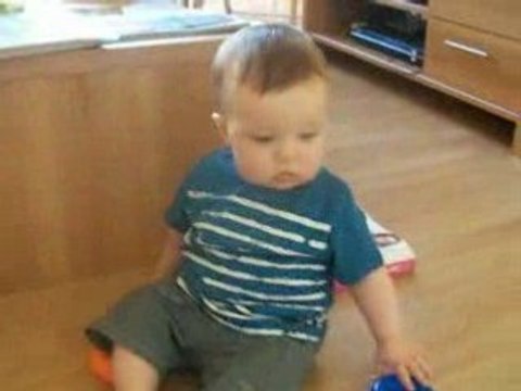 ewan et ses tic-tacs