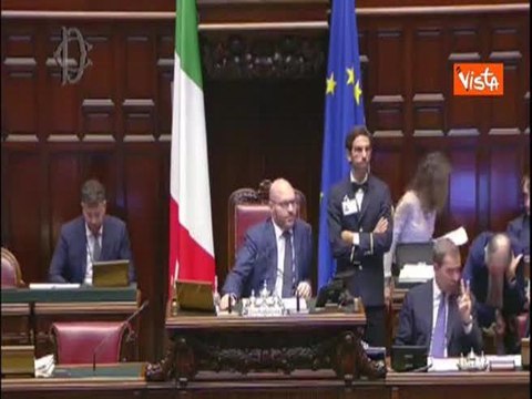 Legge elettorale, Conte: Fatta per imbullonarvi alle poltrone. Da stabilità a inamovibilità
