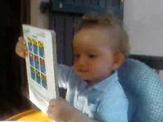 enzo en pleine lecture