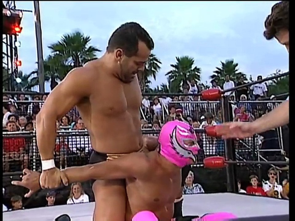 (ITA) Rey Mysterio contro Dean Malenko [Cruiser...