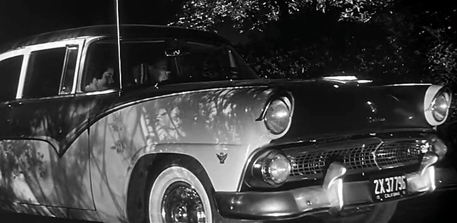 L' INVASIONE DEGLI ULTRACORPI         (Don Siegel; Fanta-Horror; 1956)