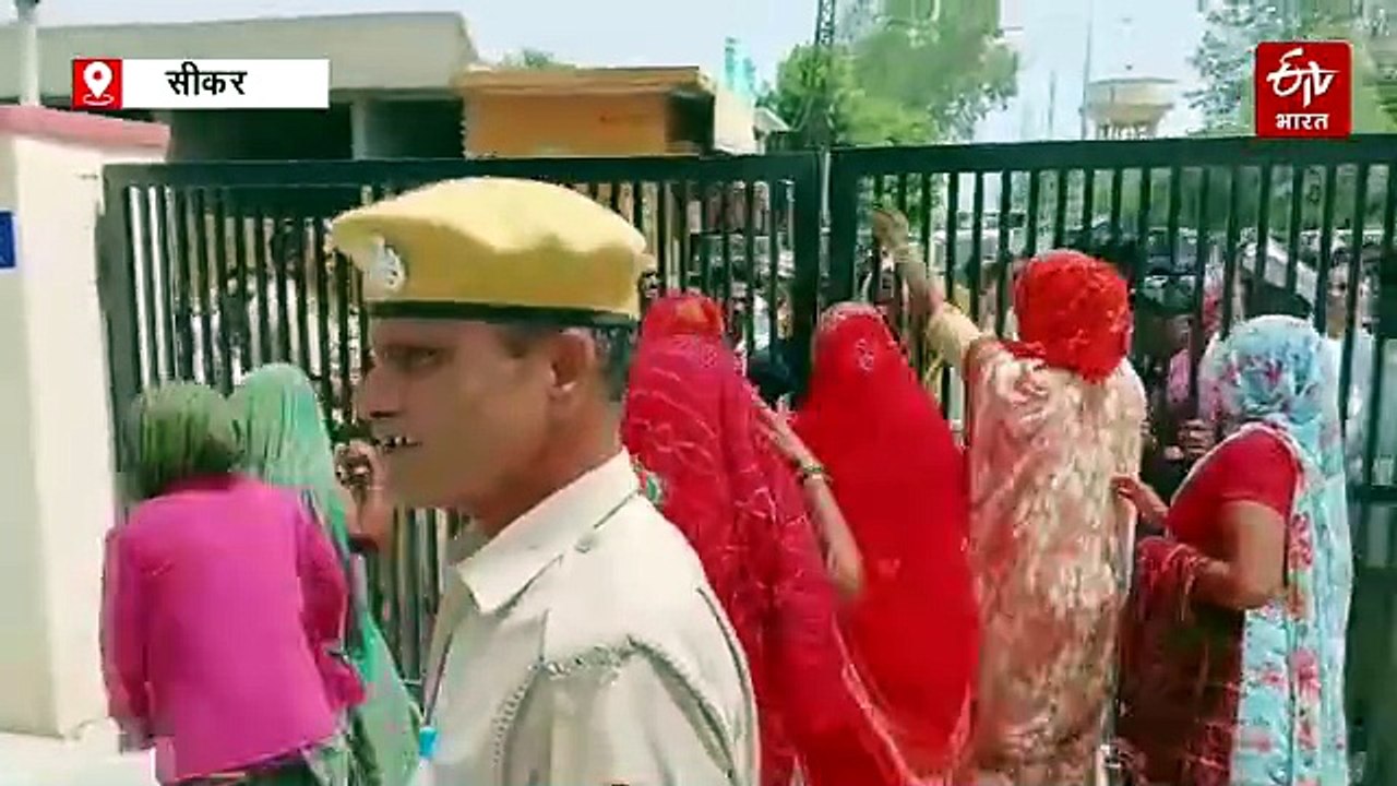प्रसव के बाद महिला की मौत पर बवाल: डॉक्टरों पर लापरवाही का आरोप, अस्पताल के बाहर धरना