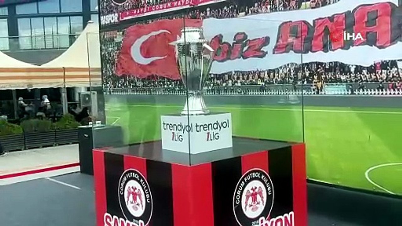 Çorum FK taraftarları şampiyonluk kupasıyla buluştu | Ajansspor | IHA