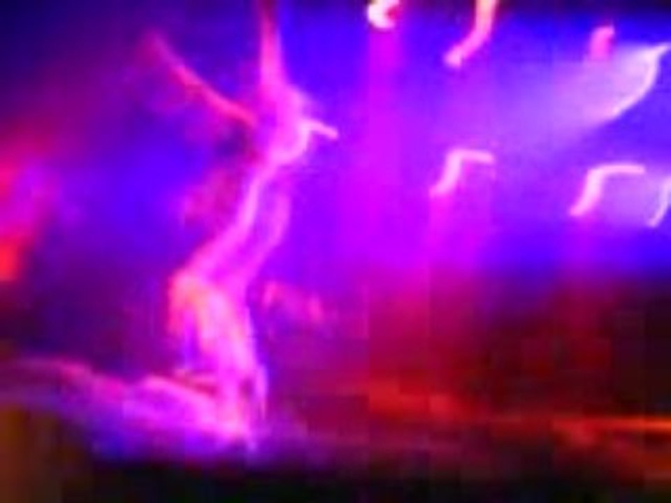 Jenifer Le Parfum (Caen Zenith 28 Mars 2008)