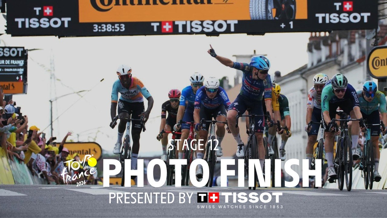 Photo finish of the day with Tissot - Stage 12