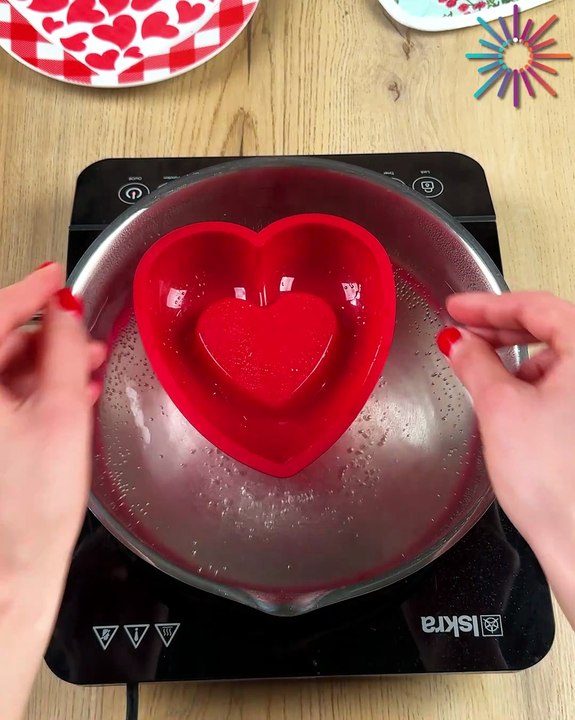 Breakfast in love with this eggy hack 🥚 💗
