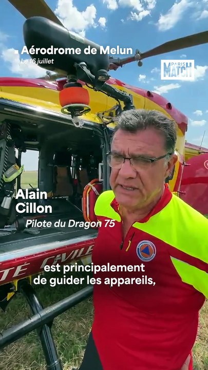 Paris Match a survolé Fontainebleau à bord d’un Dragon, un hélicoptère de la sécurité civile