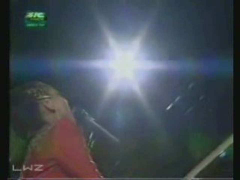 Alicia Keys- How come u don't call me (Live)